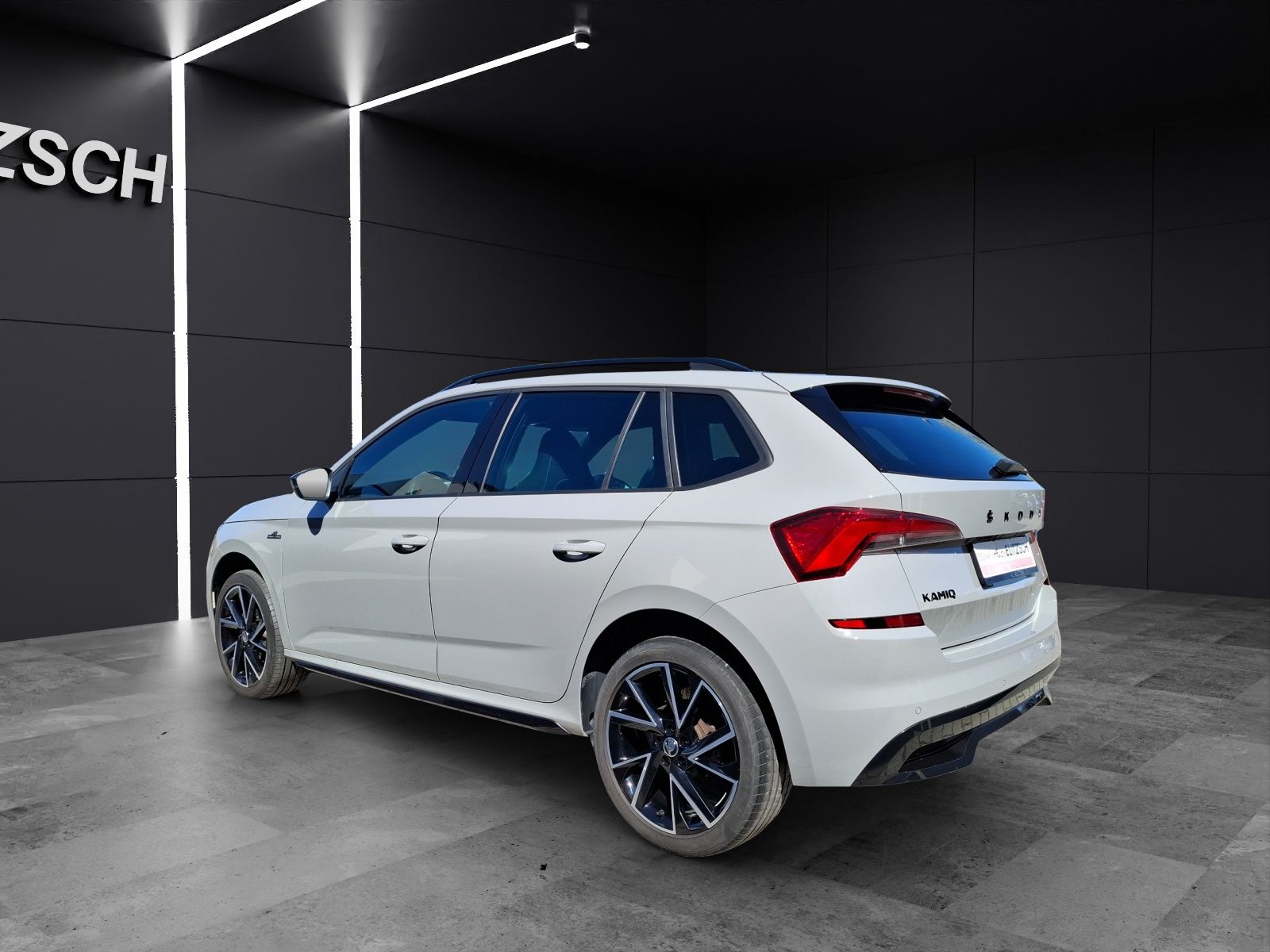 Fahrzeugabbildung SKODA Kamiq TSI Monte Carlo LED Navi AID Pano ACC PDC