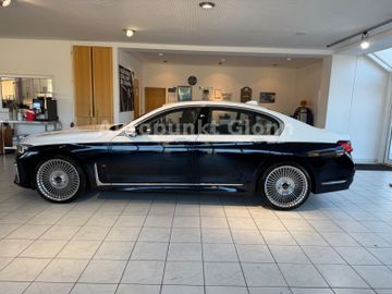 BMW 750 - 5