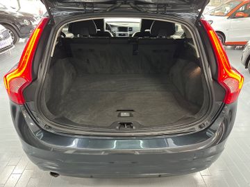 Volvo V60 - 11