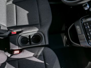 Hyundai Inster Elektro 71 kW FWD Select Autobahnassi.