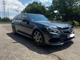 Mercedes-Benz E 350 BlueTEC T AVANTGARDE AVANTGARDE W212 S212  - Mercedes-Benz E-Klasse S212
