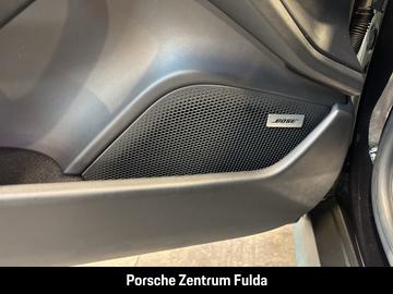 2020 Porsche TAYCAN 缩略图 20