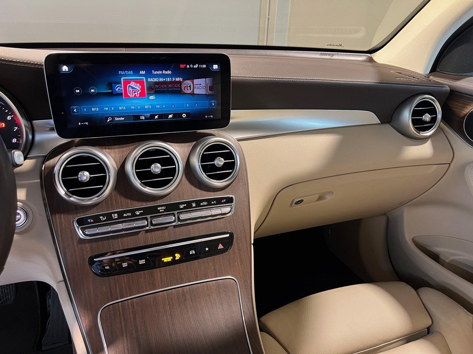 Mercedes-Benz GLC 300 e 4M Exclusive AHK/Distr/Leder/Kamer/LED