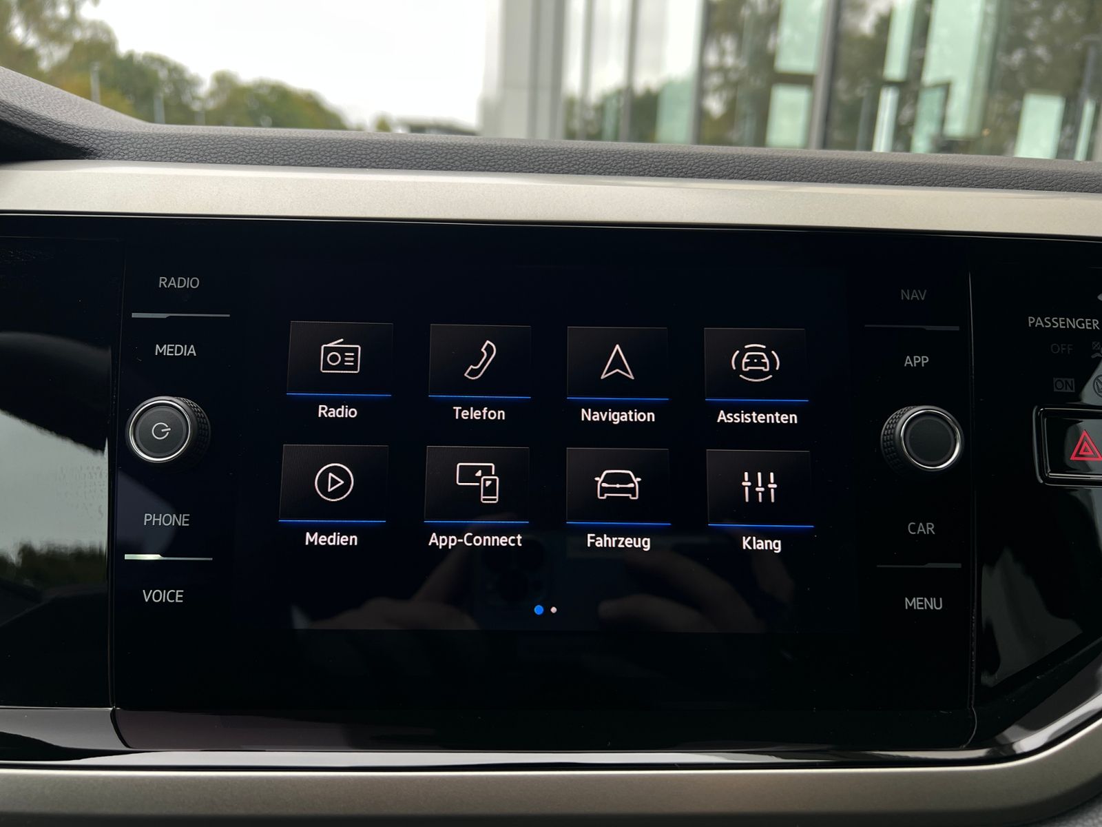 Fahrzeugabbildung Volkswagen Taigo Move 1,0 l TSI *AHK, IQ.Light, Navi, Kamer