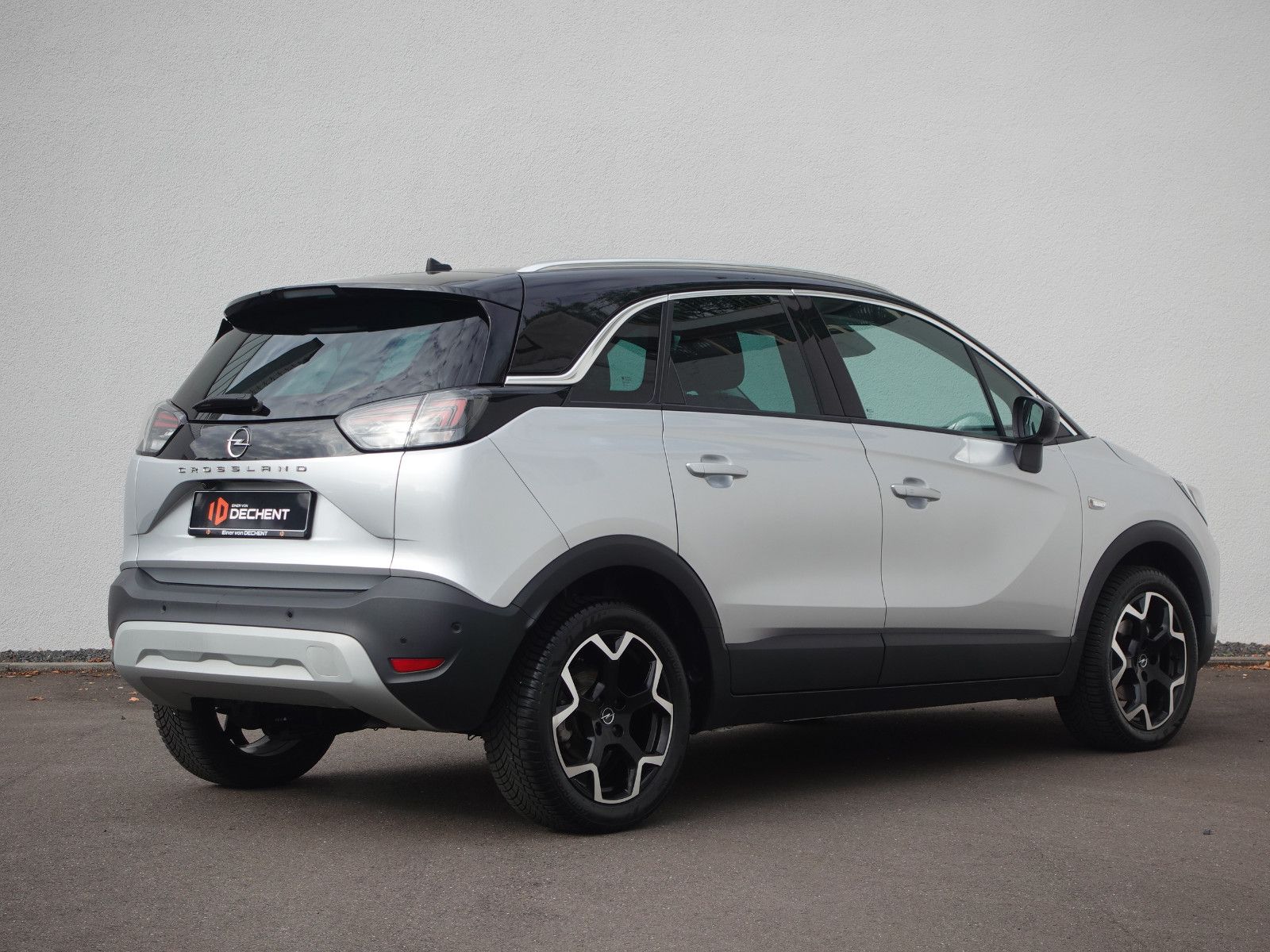 Fahrzeugabbildung Opel Crossland Ultimate 1.2T,Navi,Kamera,Sitzhz,Allw.