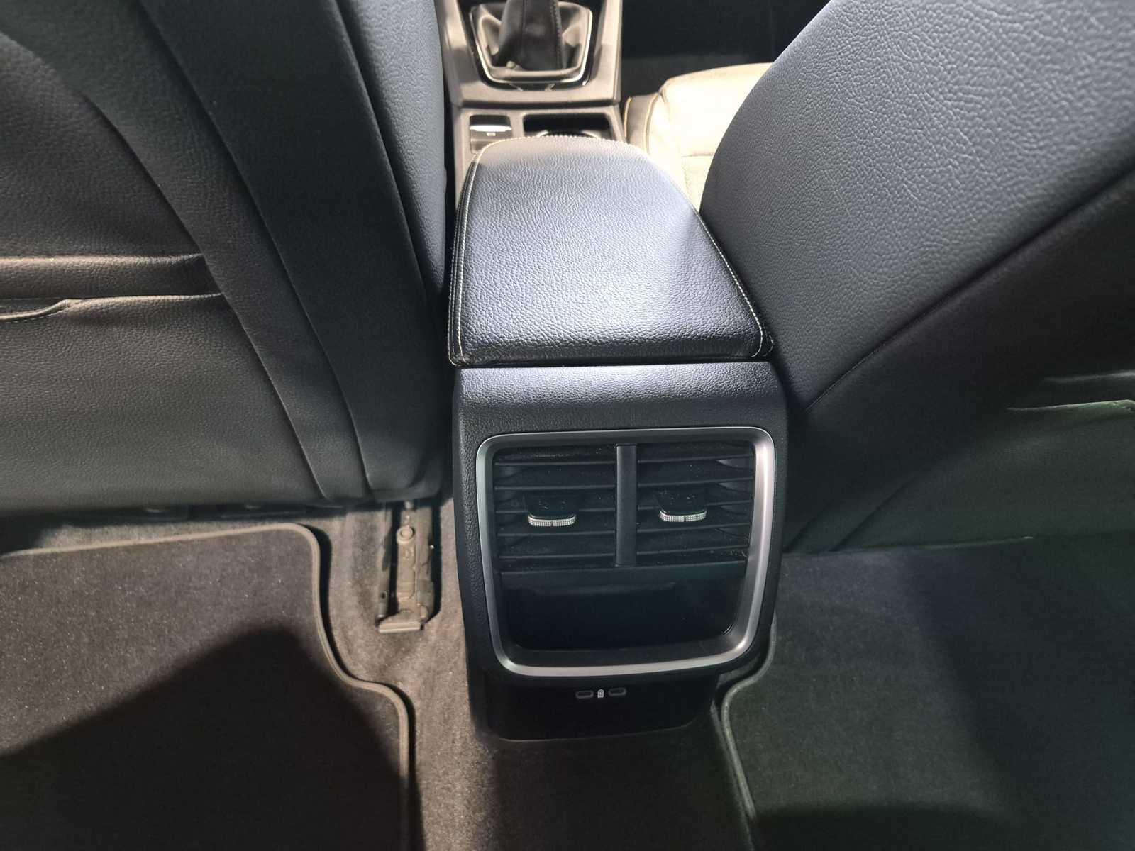 Skoda Octavia 2.0 TDI DPF Tour AHK|LED|Kamera|PDC
