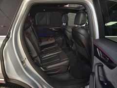 Fahrzeugabbildung Audi Q7 50 TDI quattro *S-LINE* (CAM/PANO/VIRTUAL/ACC