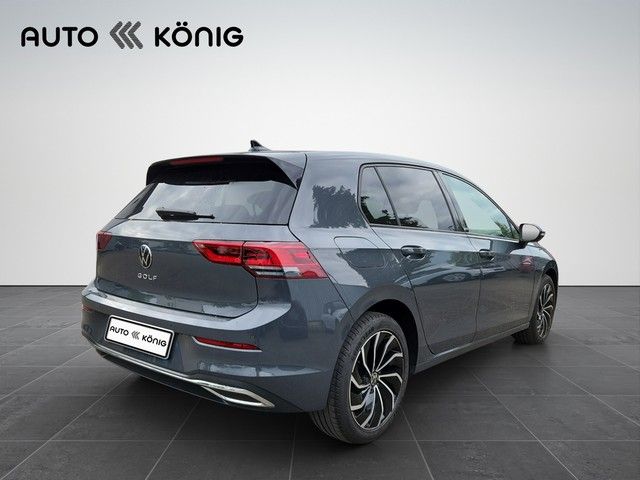 Fahrzeugabbildung Volkswagen Golf Life 1.5 TSI 96 kW *Navi*