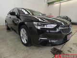 Opel Insignia 2.0 TURBO ST ELEGANCE*LED*NAVI*CARPLAY - Opel Insignia mit Benzin-Antrieb: Kombi, 2.0