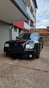 Chrysler 300C 3.0 CRD Autom. - - Chrysler 300C in Köln