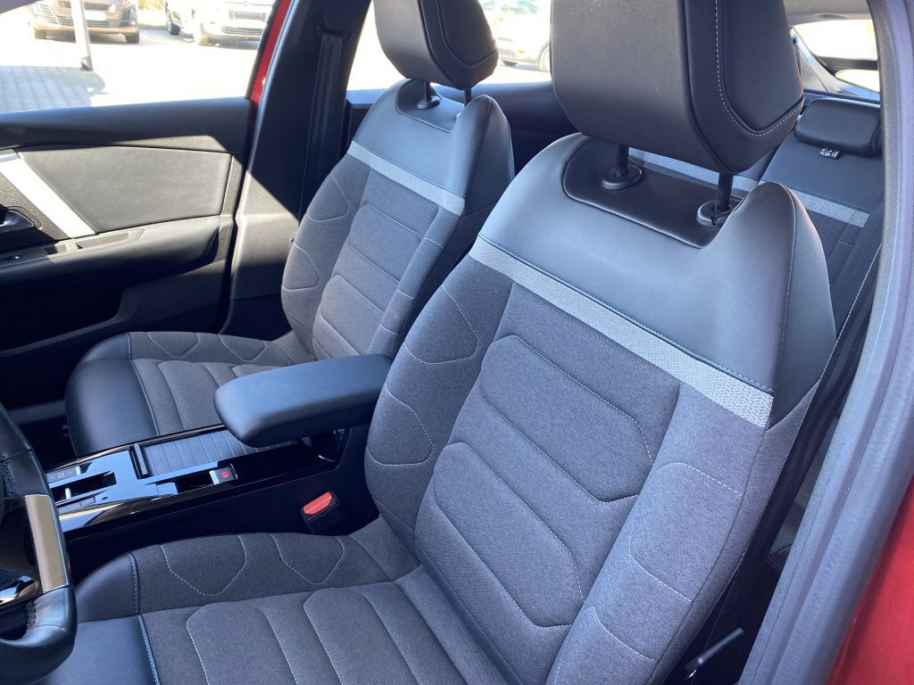 Fahrzeugabbildung Citroën C4 PureTech 130 S&S *AUTOMATIK* FEEL PACK *Sitzh