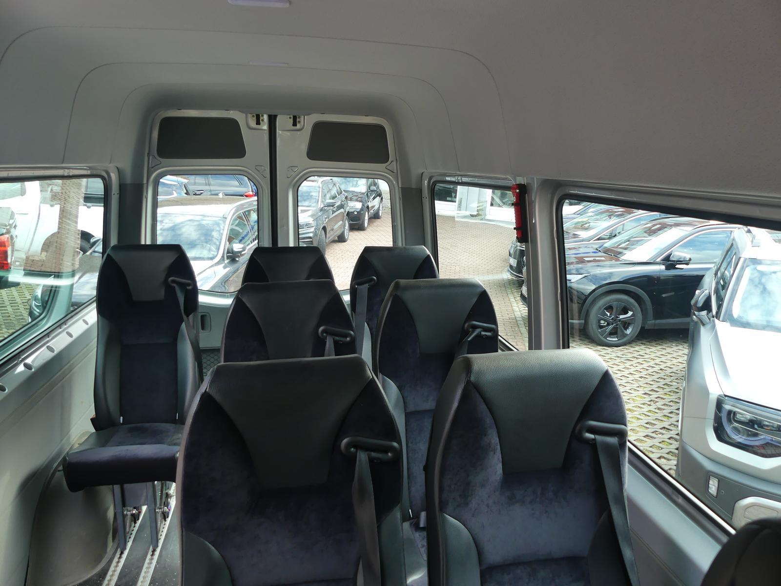 Mercedes-Benz Sprinter 2.1 CDI*AHK*Standhzg.*SHZ*USB*9-Sitzer