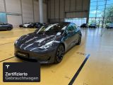 Tesla Model 3 Performance - Tesla in Frankfurt (Main)