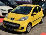 Peugeot 107 Petit Filou 70PS MANUELL BENZIN TÜV NEU