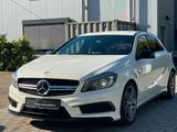 Mercedes-Benz A 45 AMG 4Matic Abstandsensor/Harmankadon/NAV - Mercedes-Benz A 45 AMG