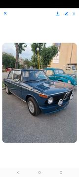 BMW 2002 - blaue BMW 2002