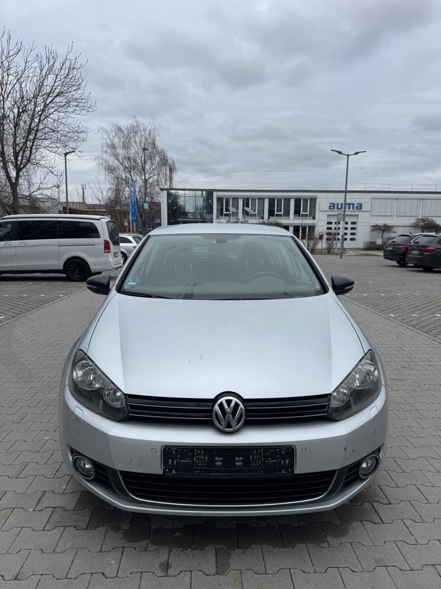 Volkswagen Golf VI Style