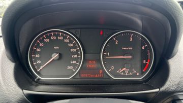 BMW 120 - 11