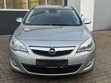 Opel Astra J Lim. 5-trg. Edition * S-Heft * TÜV Neu * - Opel Gebrauchtwagen von 2010