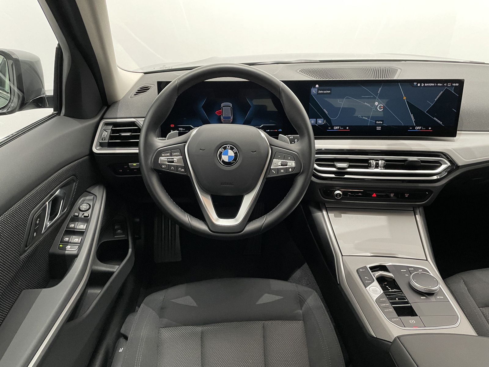 BMW 318i SHZ/M PAKET/DAB/PDC Tempomat Klimaaut. foto 14