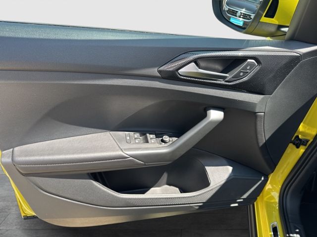 T-Cross R-LINE 1.0 TSI DSG NAVI IQ LIGHT BEATS A