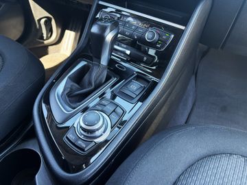 BMW 216 Active Tourer - 11