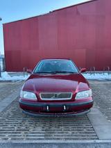Volvo S40    . - Volvo Gebrauchtwagen von 1996