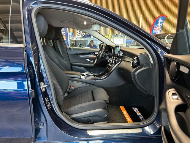 MYAUTOCENTER – Gebraucht- und Jahreswagen mit Werkstattservice in Pfaffenhofen Mercedes-Benz C 180 BlueTec d *Avantgarde*LED*Navi*TÜV*