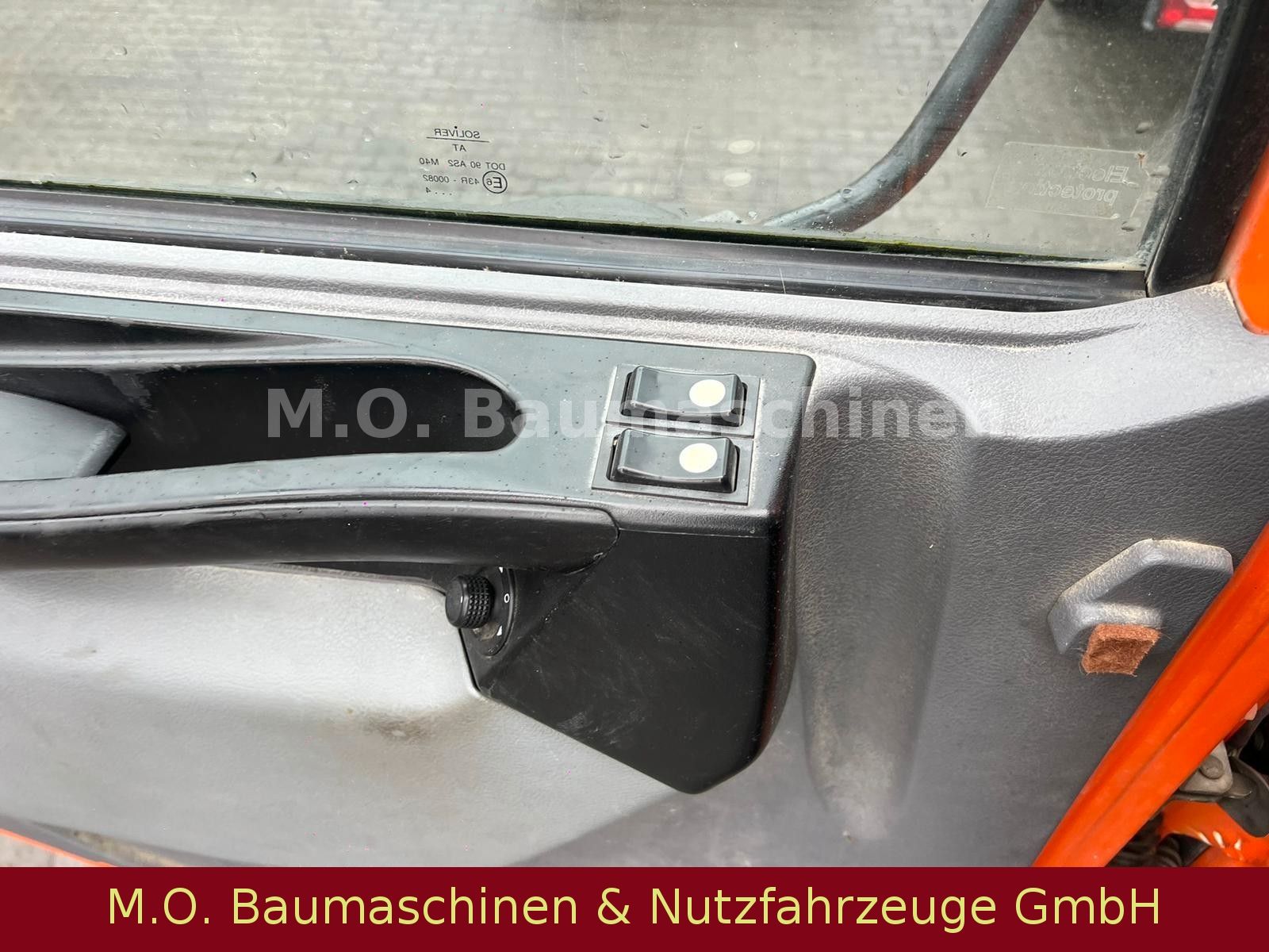 Fahrzeugabbildung Renault Kerax 270-19 DCI  / 4x2 / Marell AL 15990 /