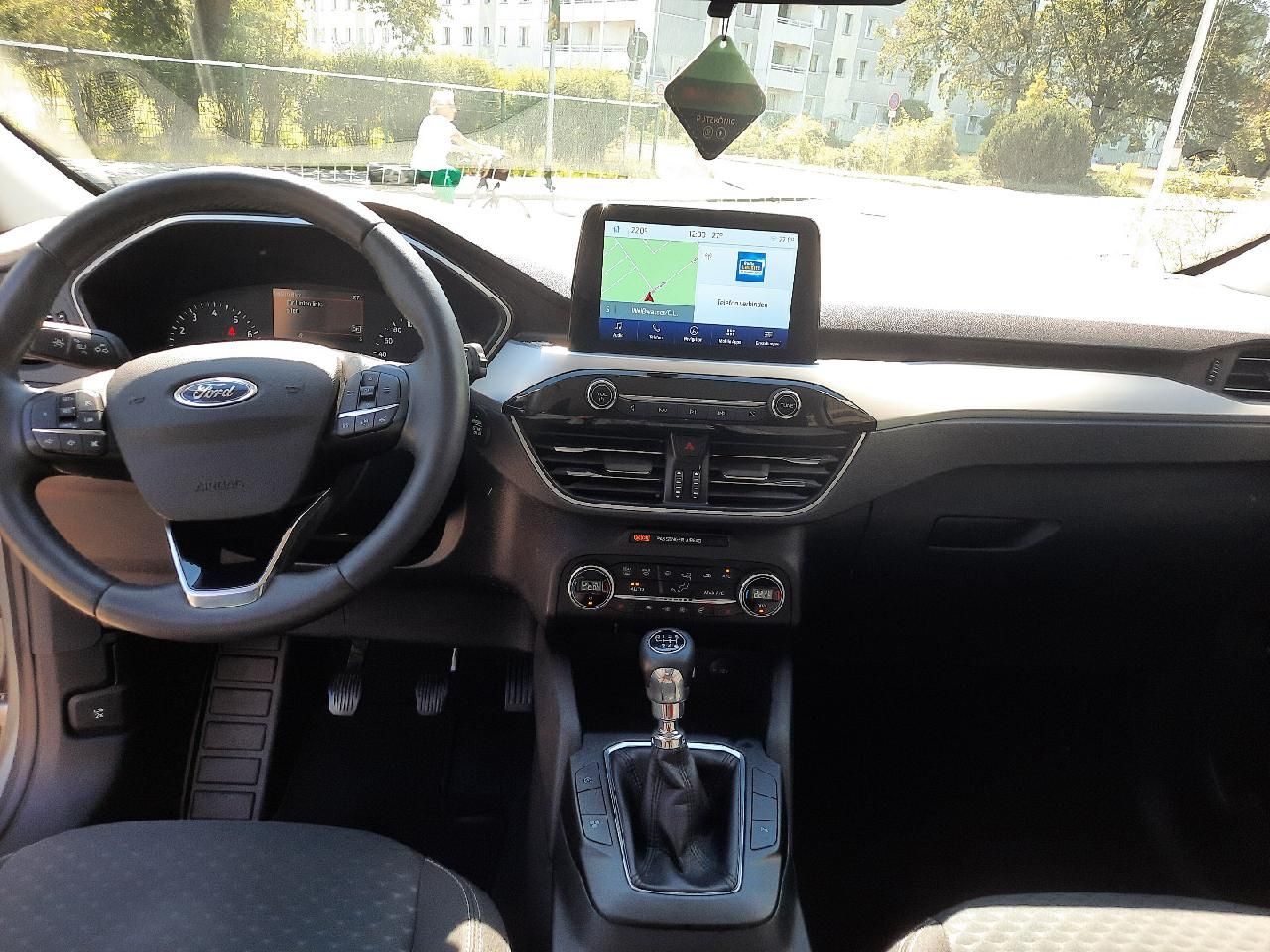 Fahrzeugabbildung Ford Kuga Cool & Connect