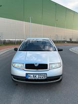 Skoda Fabia 1,4 Limousine 3 Hand - Skoda Fabia aus 2003: 1.4