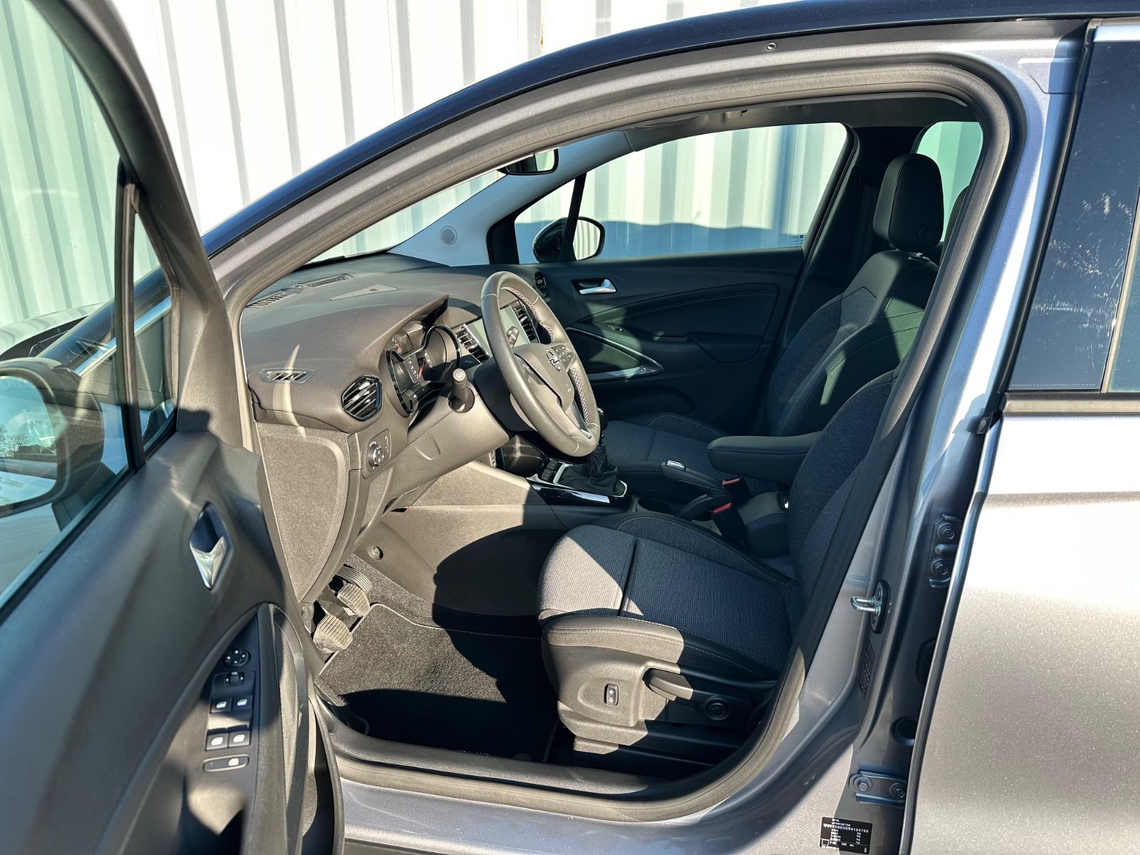 Fahrzeugabbildung Opel Crossland Elegance Kamera*Sitzh.*Frontsch.beheiz
