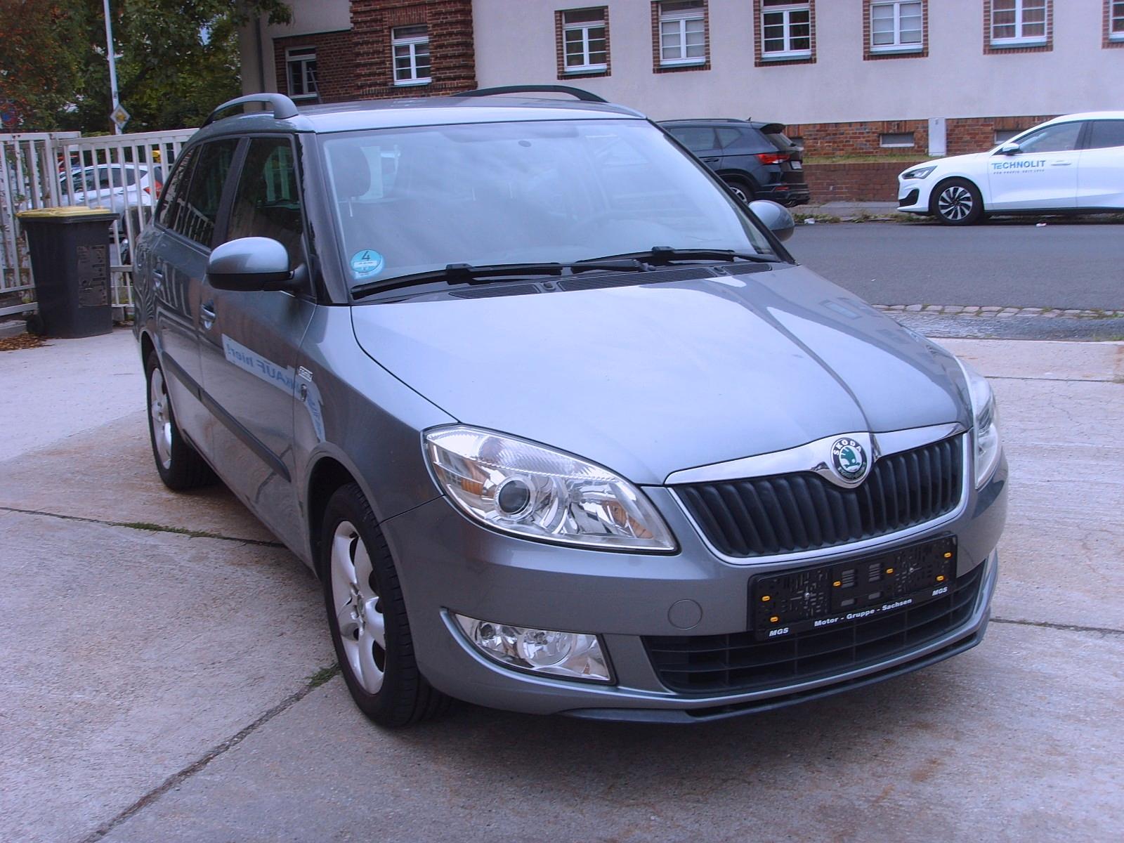 Skoda Fabia 1.2l TSI tec Family 1. Hamd scheckheft