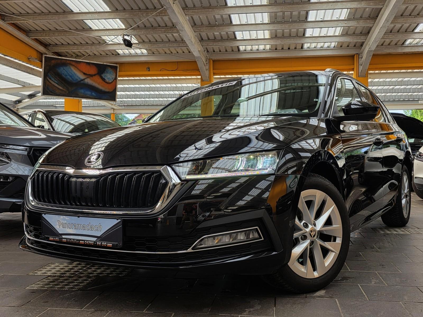 Skoda Octavia Combi 2,0 TDI DSG Style mit Panoramadach