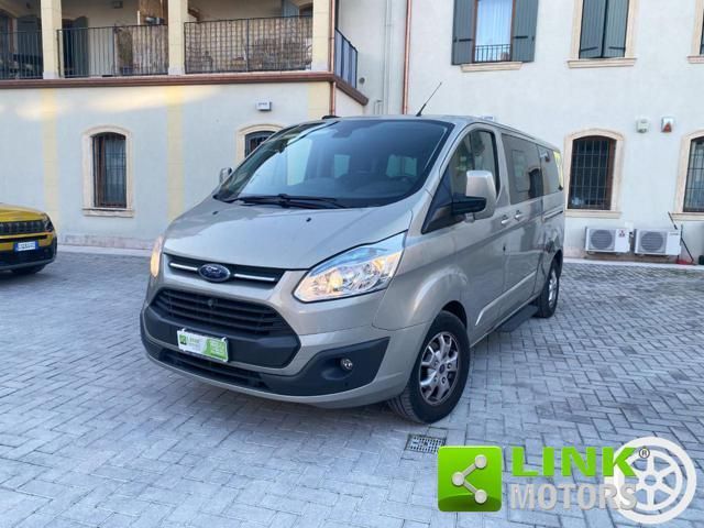 Ford FORD Tourneo Custom 300 2.2 TDCi 155CV PL