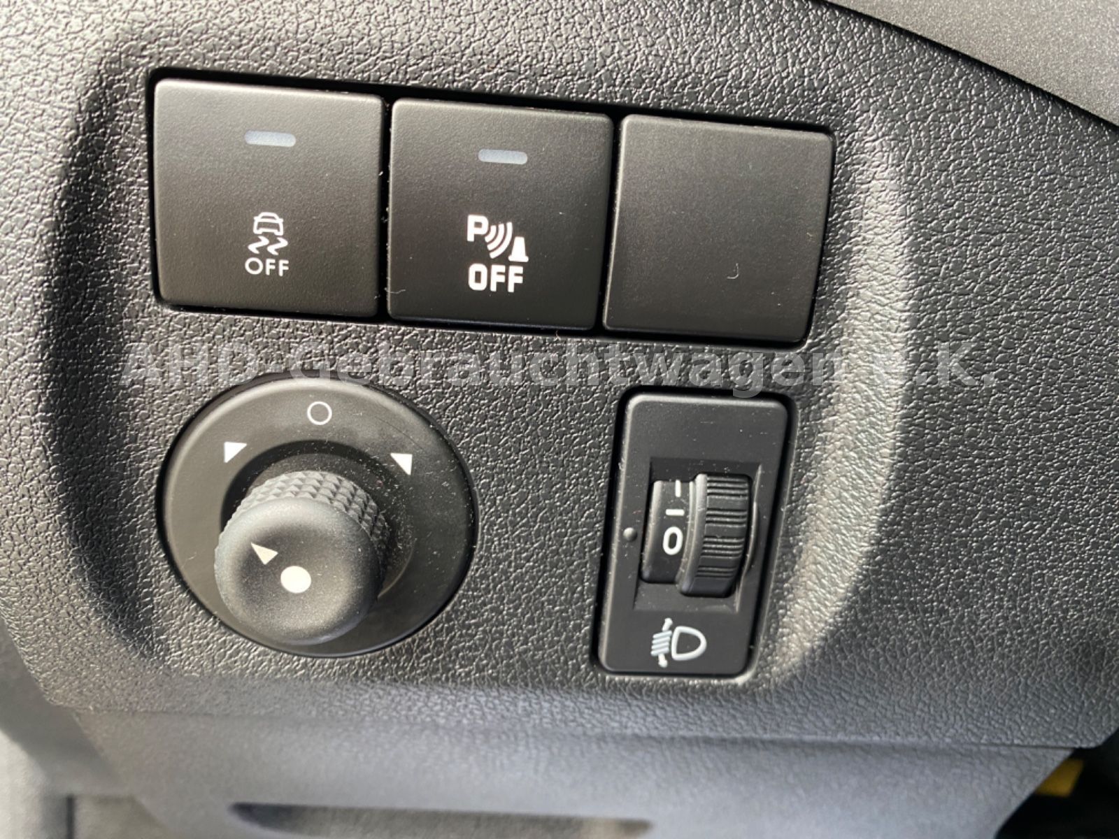 Fahrzeugabbildung Peugeot Partner Tepee 1.6