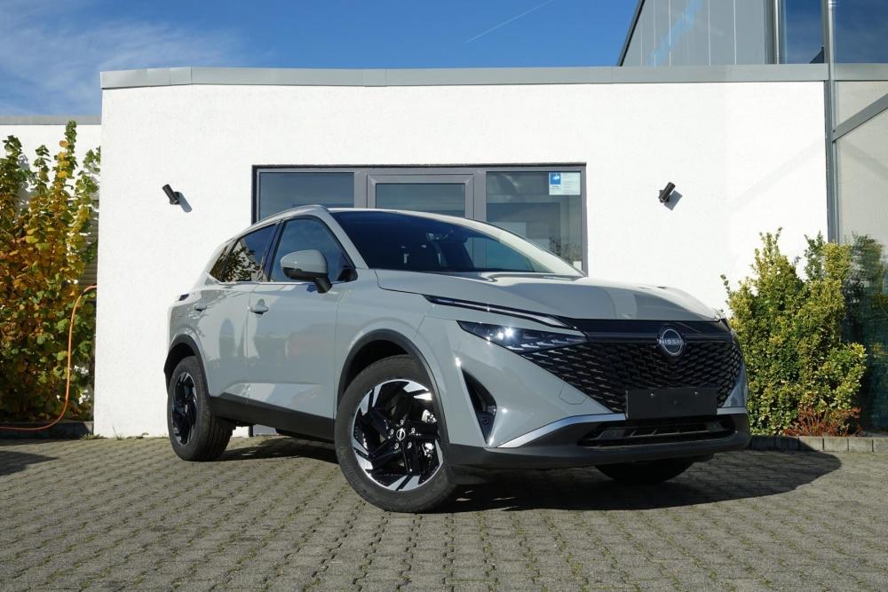 Nissan Qashqai N-Connecta 158PS Xtro WinterPaket SOFORT