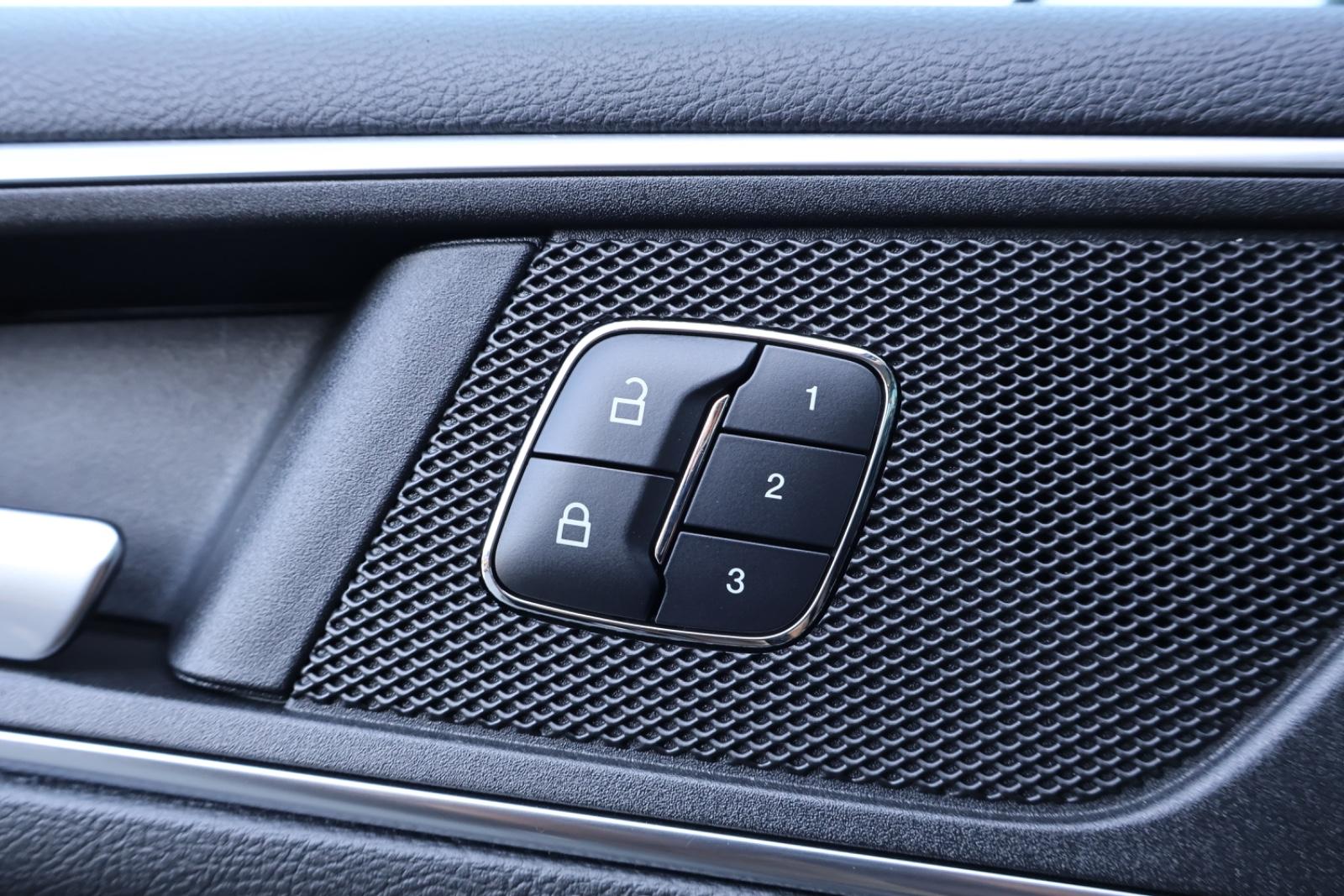Ford Edge Titanium 4x4 LED/SHZ/NAV/TEMP
