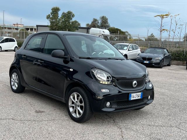 Smart ForFour 1.0