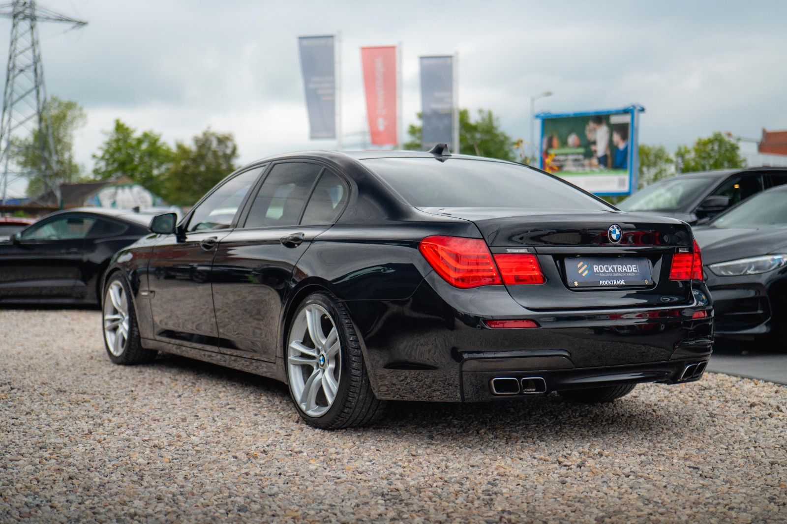 Fahrzeugabbildung BMW 740d M-Sport Black Edition *FULL Options*LESEN!*