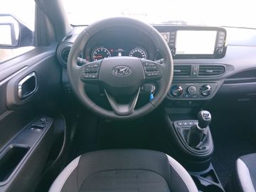 Fahrzeugabbildung Hyundai i10 1.0 Connect & Go NAVI KAMERA SHZ