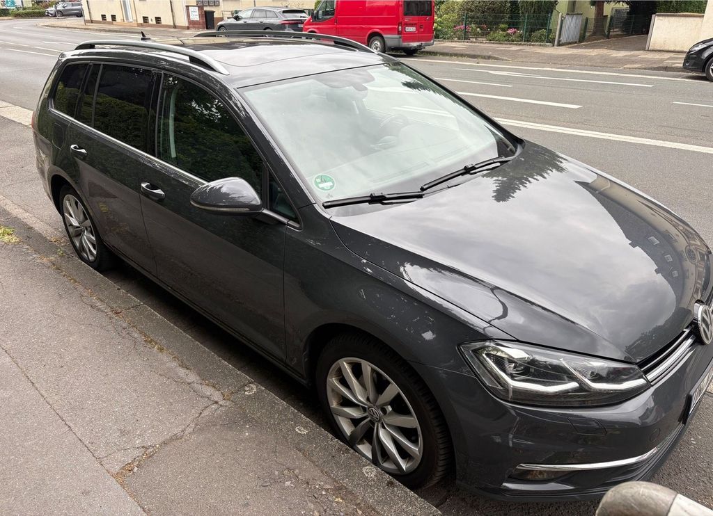 Image of Volkswagen Golf