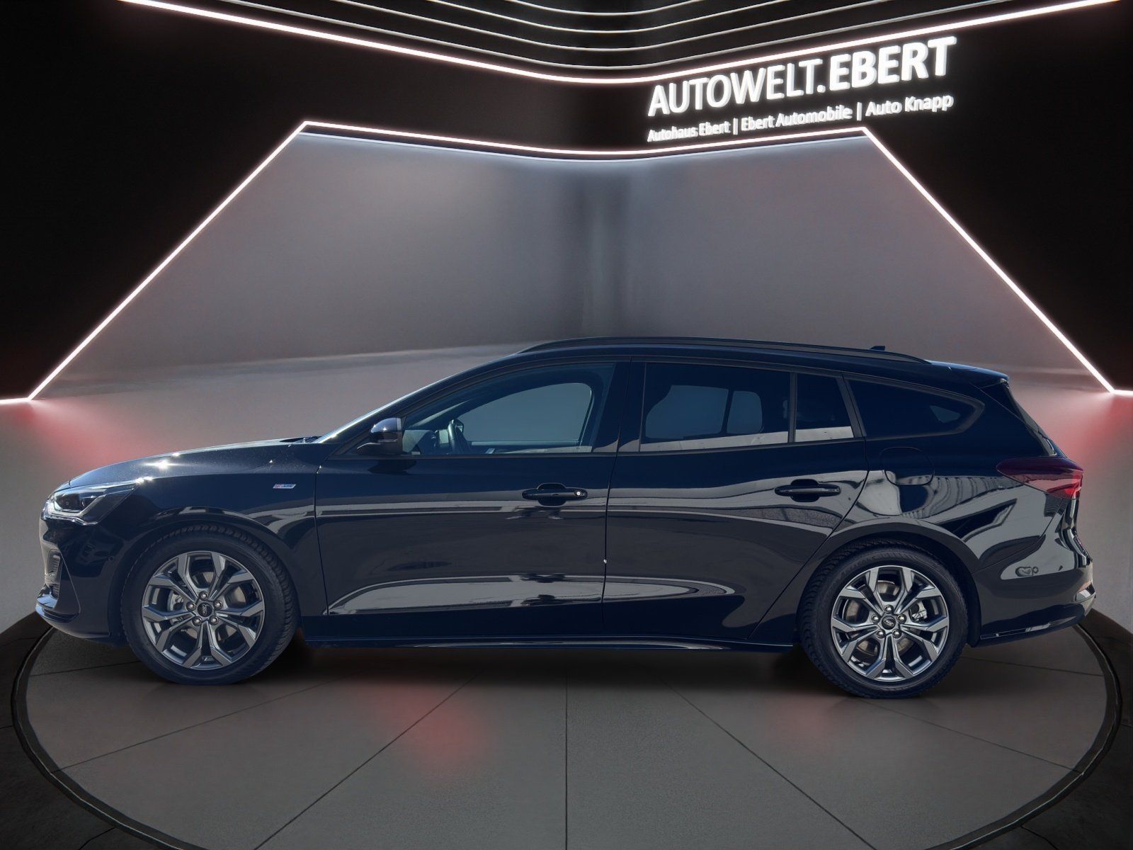 Fahrzeugabbildung Ford Focus 1.5 ST-Line X Aut./Matrix-LED/ACC/CAM/NAVI