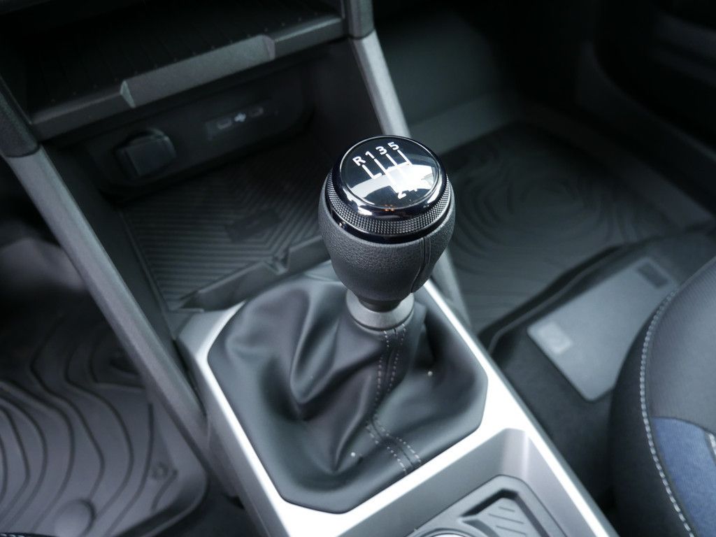 Fahrzeugabbildung Dacia Duster Journey TCe 130 4x4