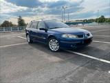 Renault Laguna 2 Grandtour 2.0 16V - Renault Laguna mit Benzin-Antrieb: Kombi, 2.0