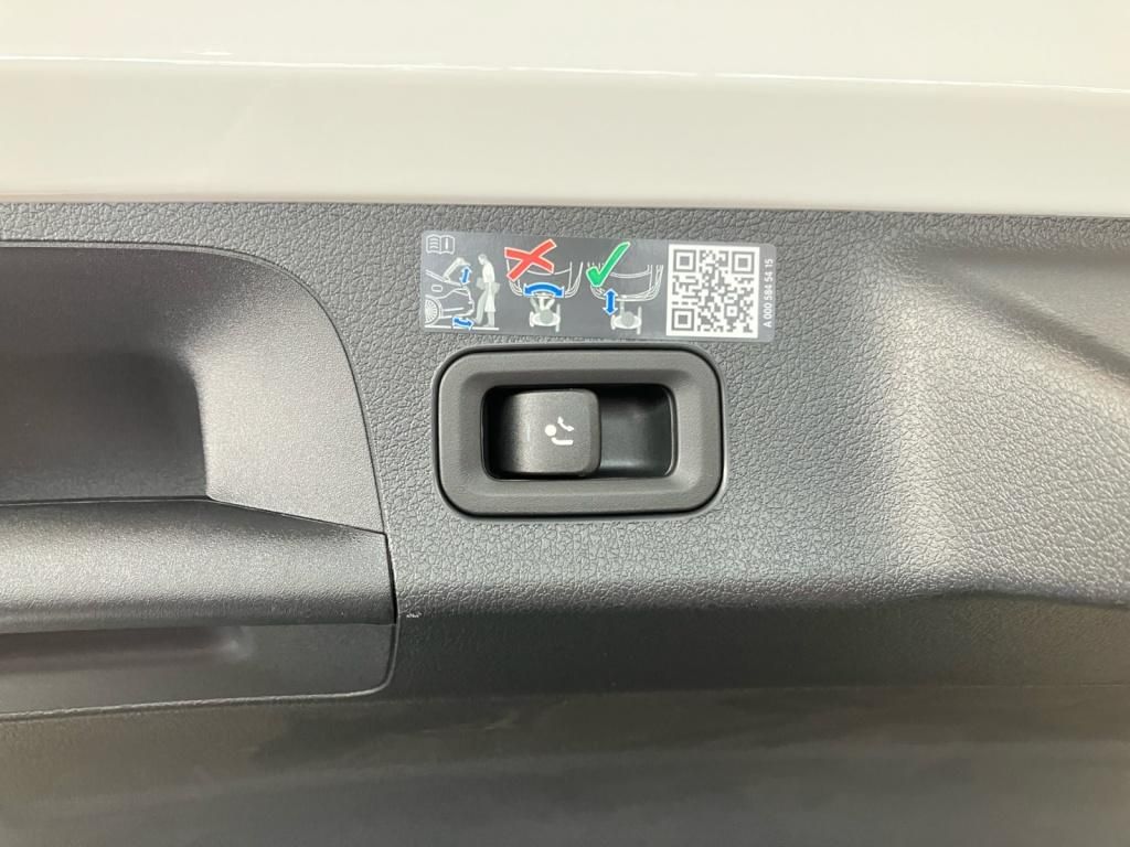 Fahrzeugabbildung Mercedes-Benz CLA 180 SB AMG*AHK*360°*LED*Night*Keyless*Kamera