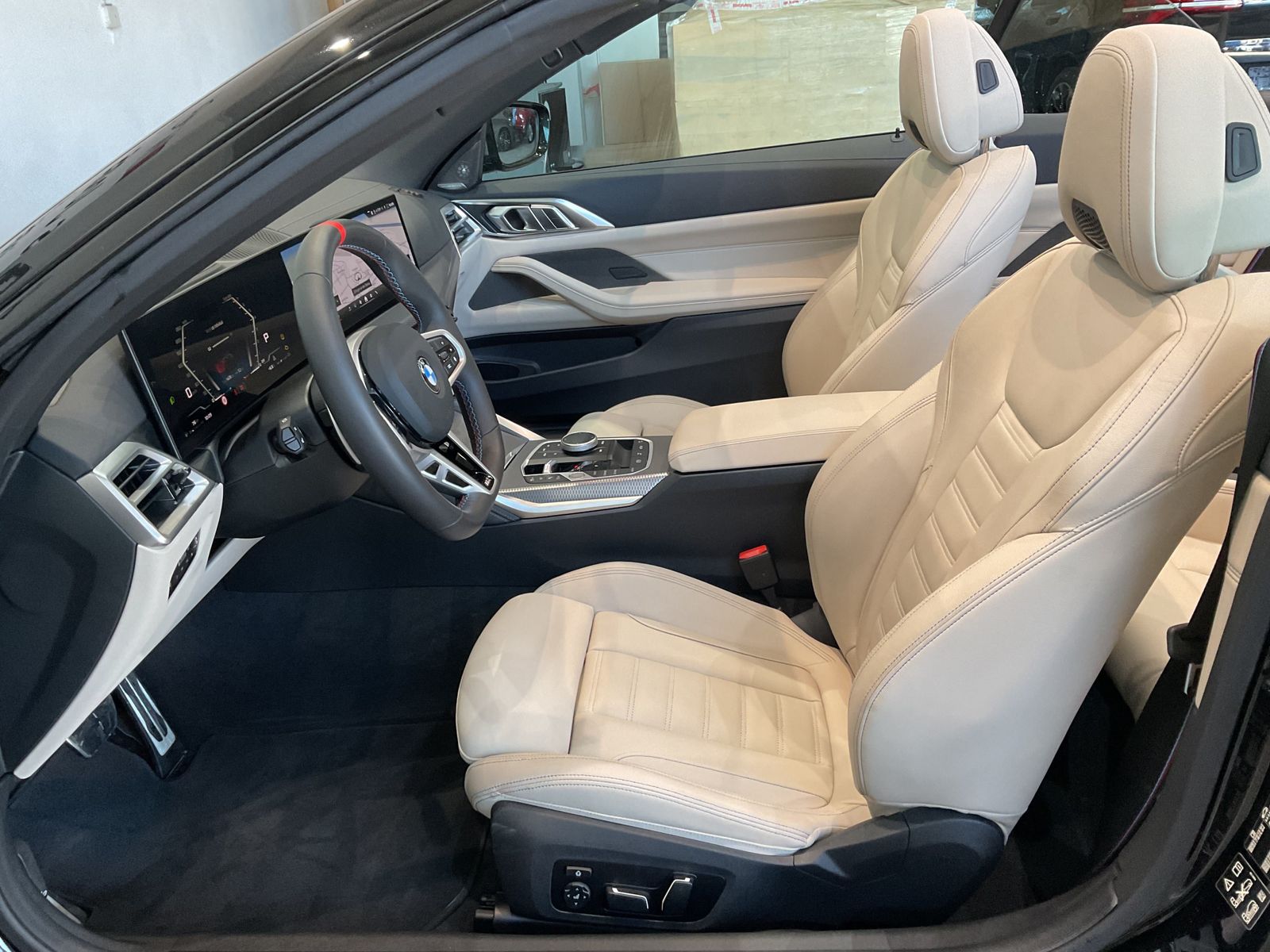 Fahrzeugabbildung BMW M440i xDrive |M Sportpaket Pro |Harman Kardon