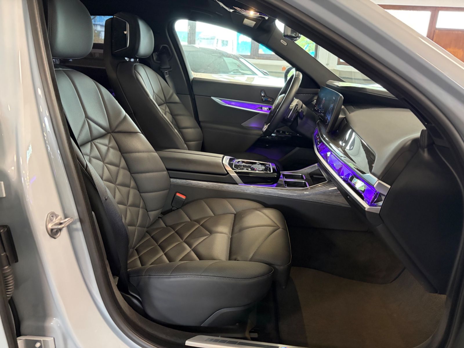 BMW 740i M Sport Paket*Kristall Paket*SkyLounge*B&W* foto 20