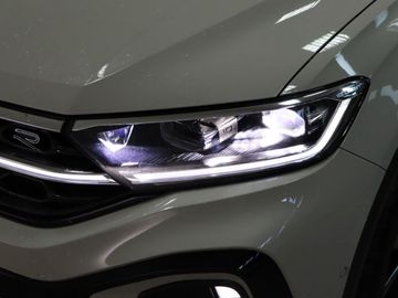 Volkswagen T-Roc 1.5 DSG R-Line Black AHK Pano Matrix Kame.