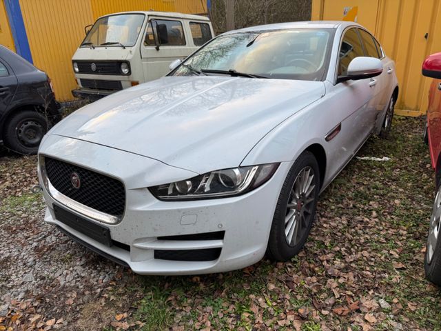 Jaguar XE 2.0 *Motorschaden